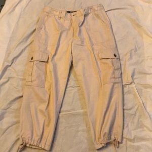 Beige cropped pants